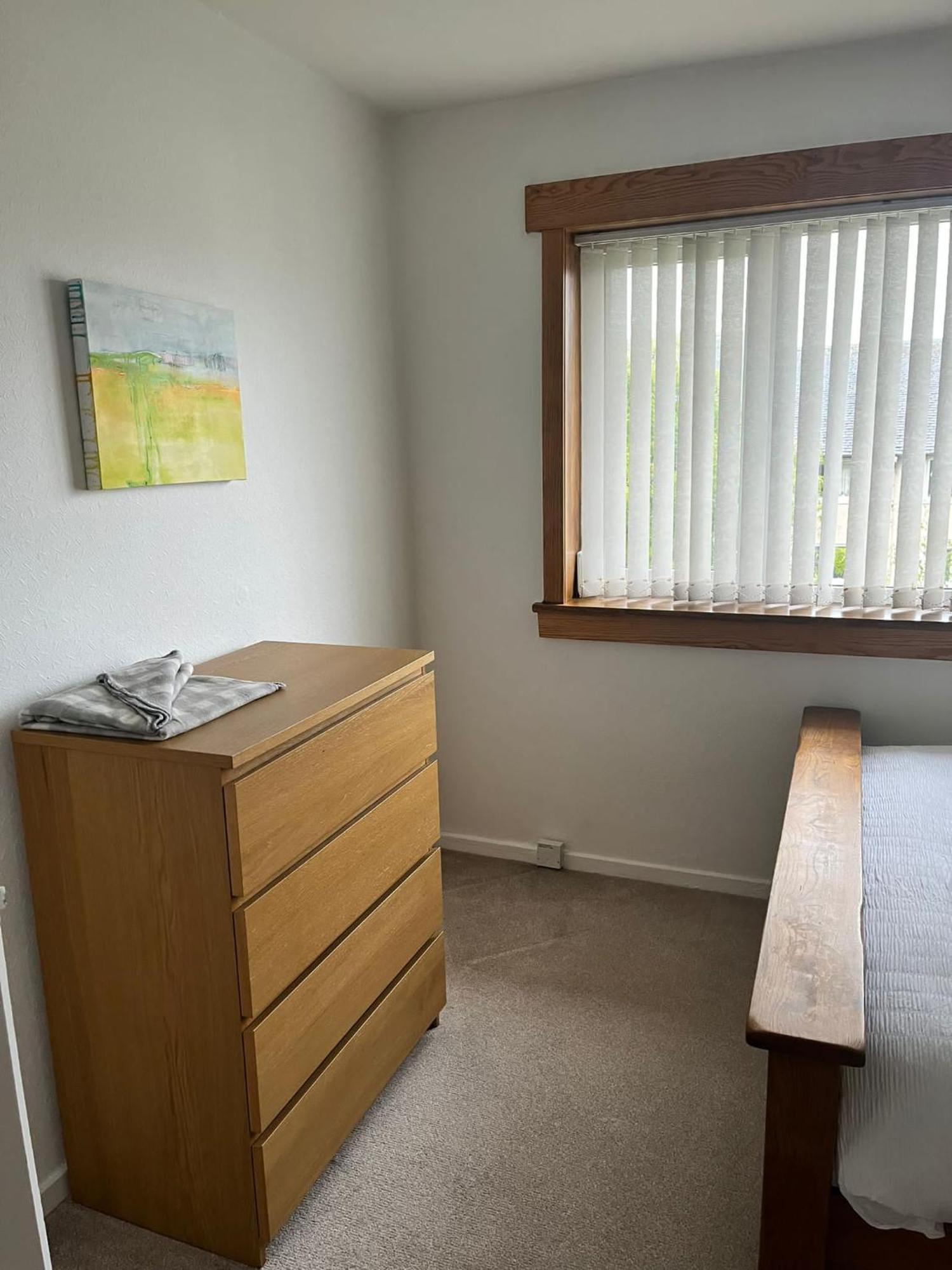 M&M Apartment In Единбург Екстериор снимка